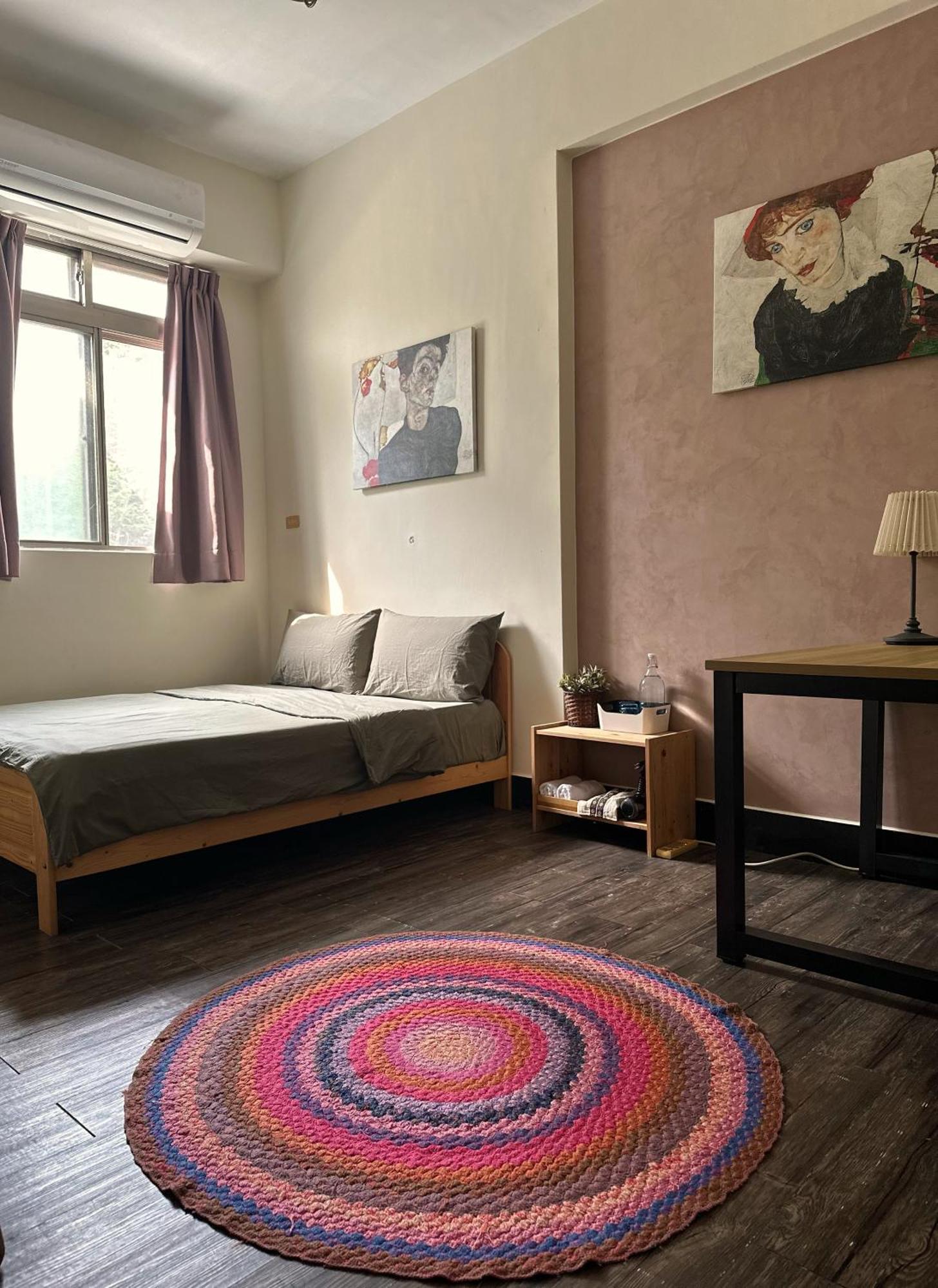 Dulan The Travel Bug Bistro Inn Tungho Kültér fotó