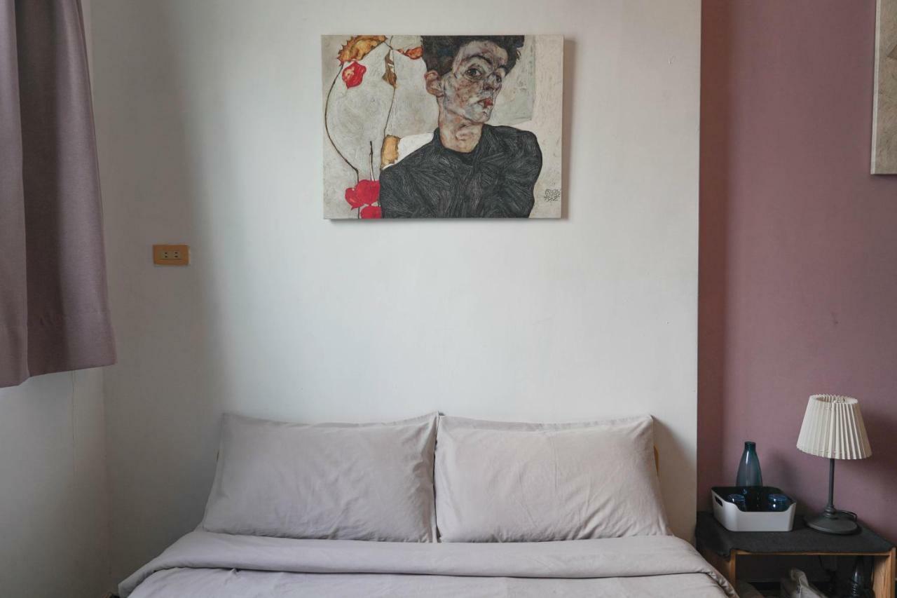 Dulan The Travel Bug Bistro Inn Tungho Kültér fotó