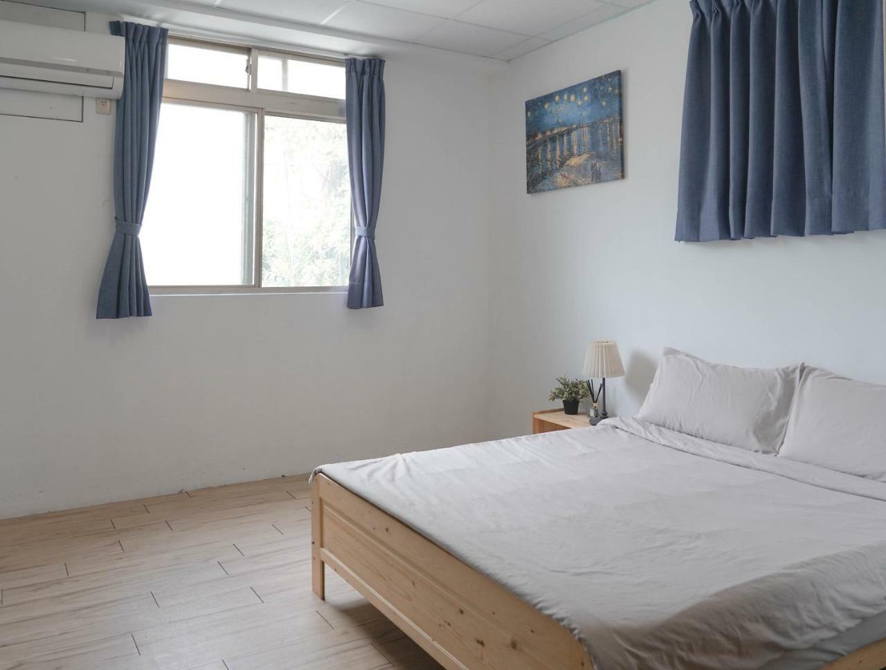 Dulan The Travel Bug Bistro Inn Tungho Kültér fotó